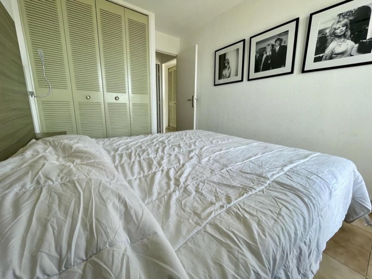 Superbe Apt 2P Front De Mer Pour 4 Pers Avec Terrasse - Cavalaire-Sur-Mer - Fr-1-226B-162 Ngoại thất bức ảnh